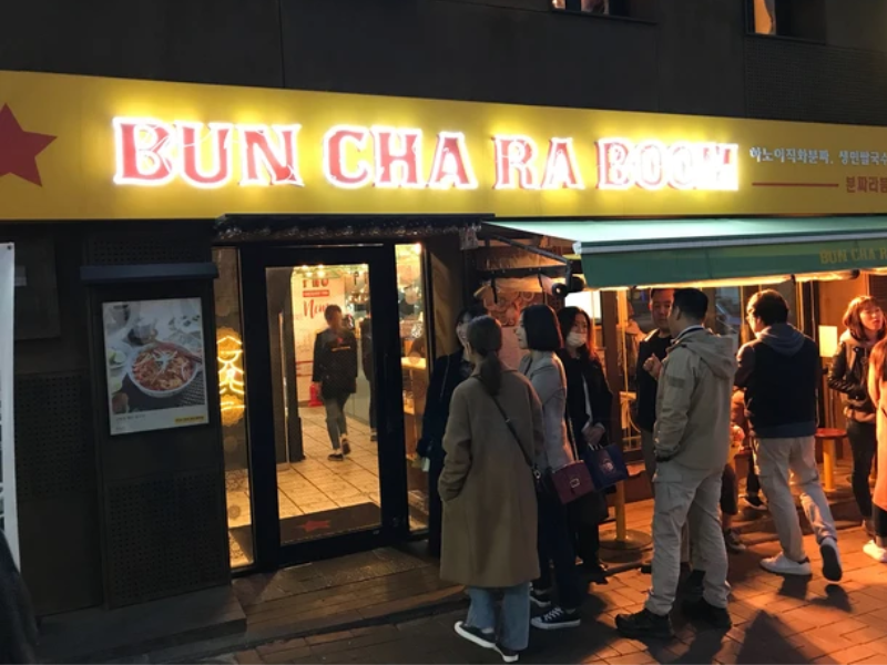 Top 8 địa chỉ ăn đồ Việt ngon chuẩn vị tại Hàn Quốc 4 Bun Cha Ra Boom – nhà hàng Việt số 1 tại Hàn